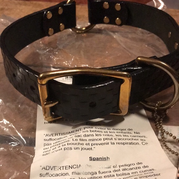 Mckenzie-Childs embossed leather L pet collar - Picture 2 of 6